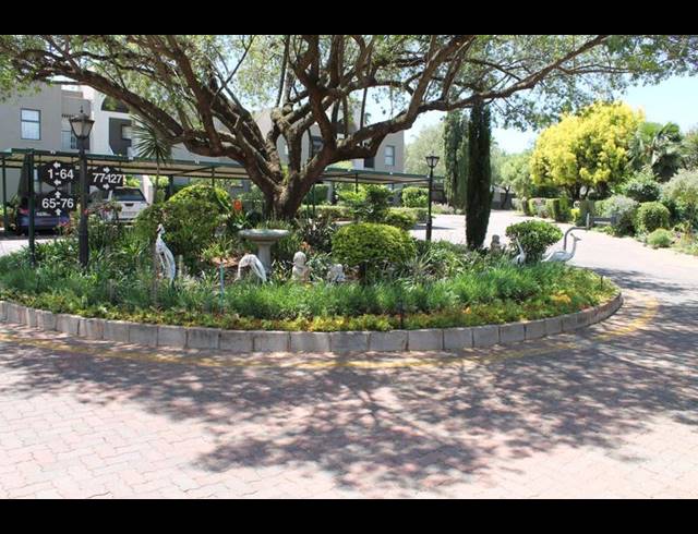 3 BEDROOM APARTMENT FOR SALE IN MARAIS STEYN PARK